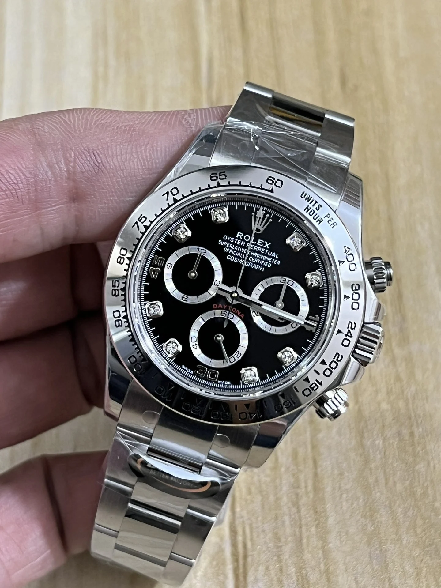 Rolex Daytona Steel Diamond-Set — photographed off the sweep