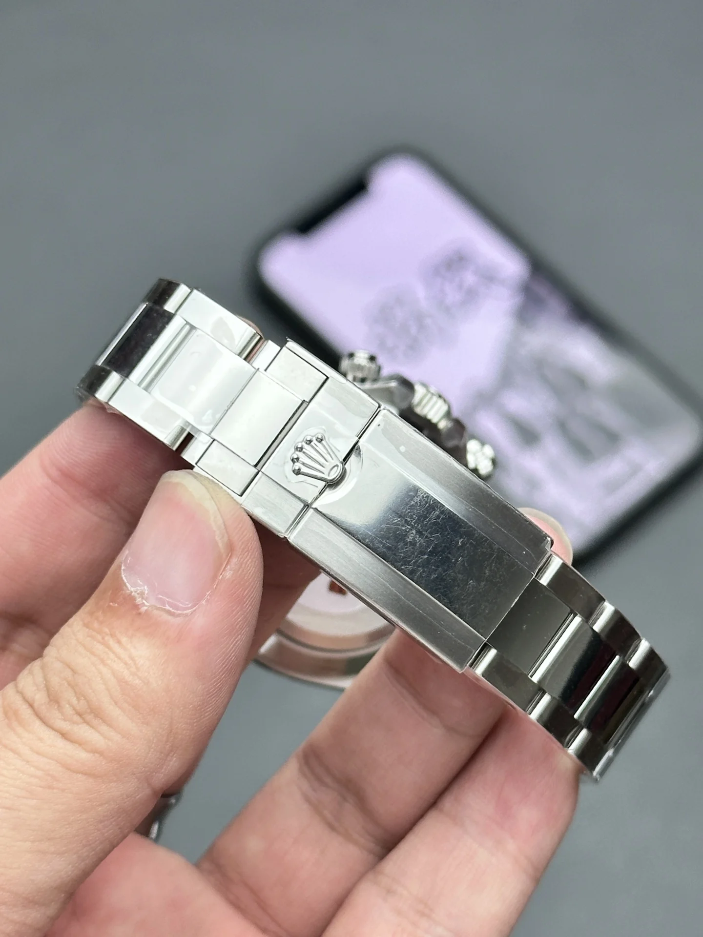 Rolex Daytona Steel Grey Dial — photographed off the sweep
