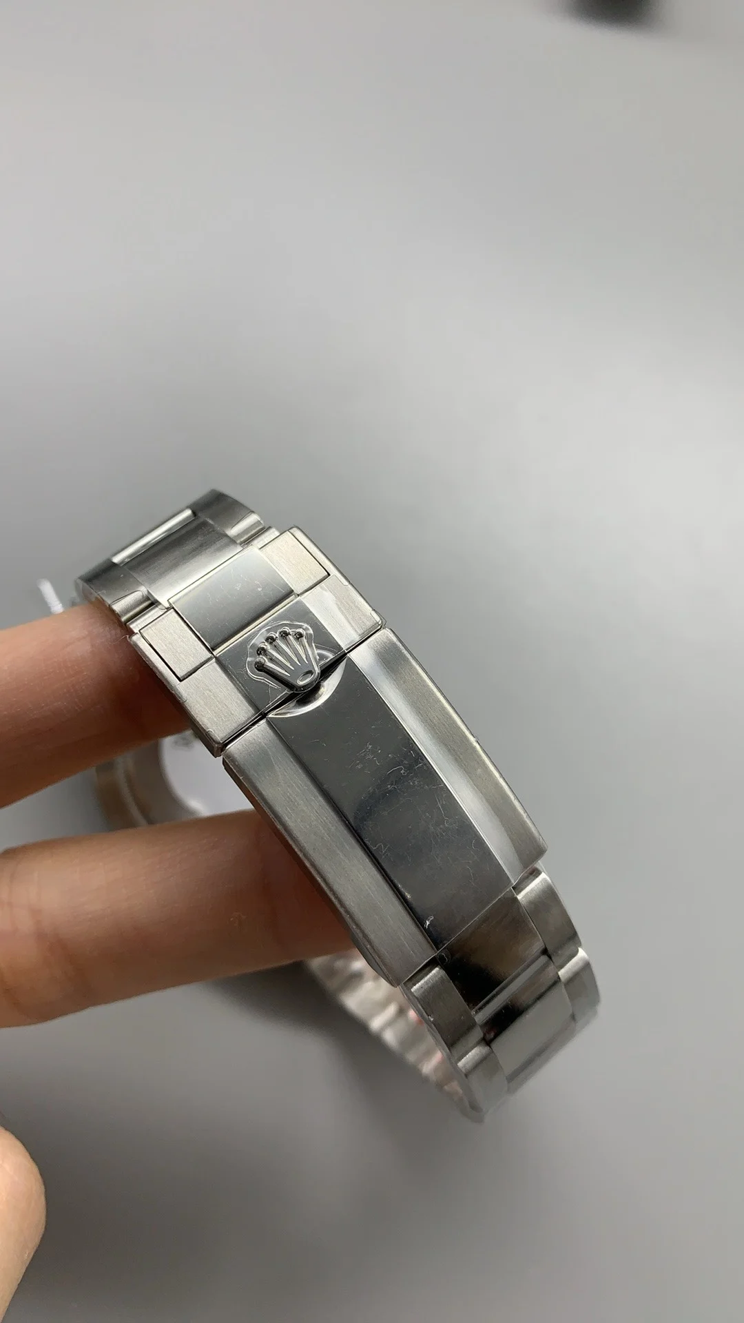Rolex Daytona Steel White Dial — photographed off the sweep