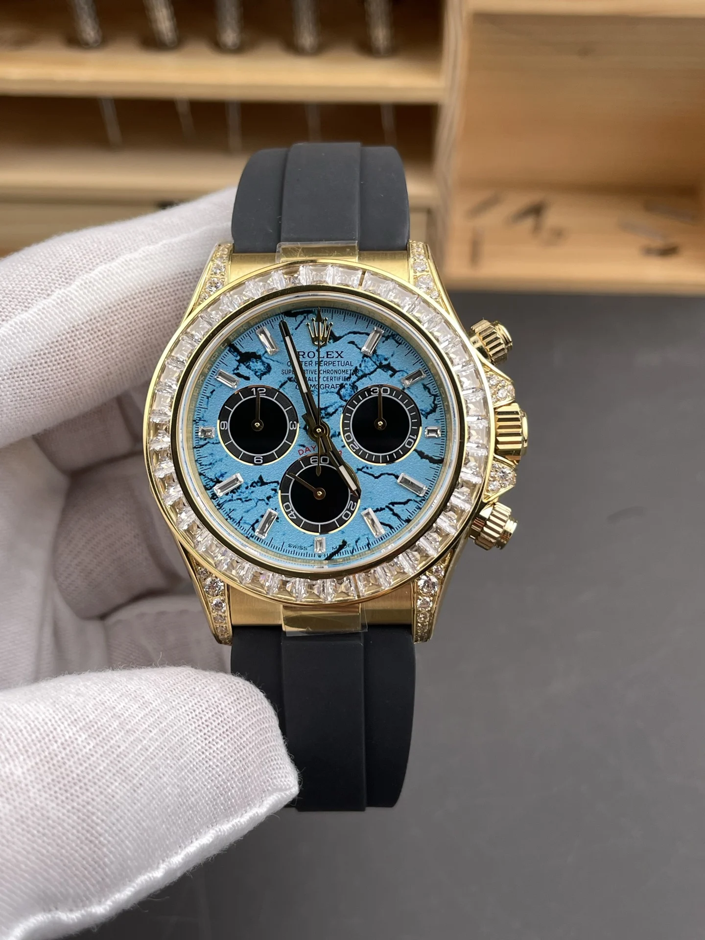 Rolex Daytona Turquoise Dial — photographed off the sweep