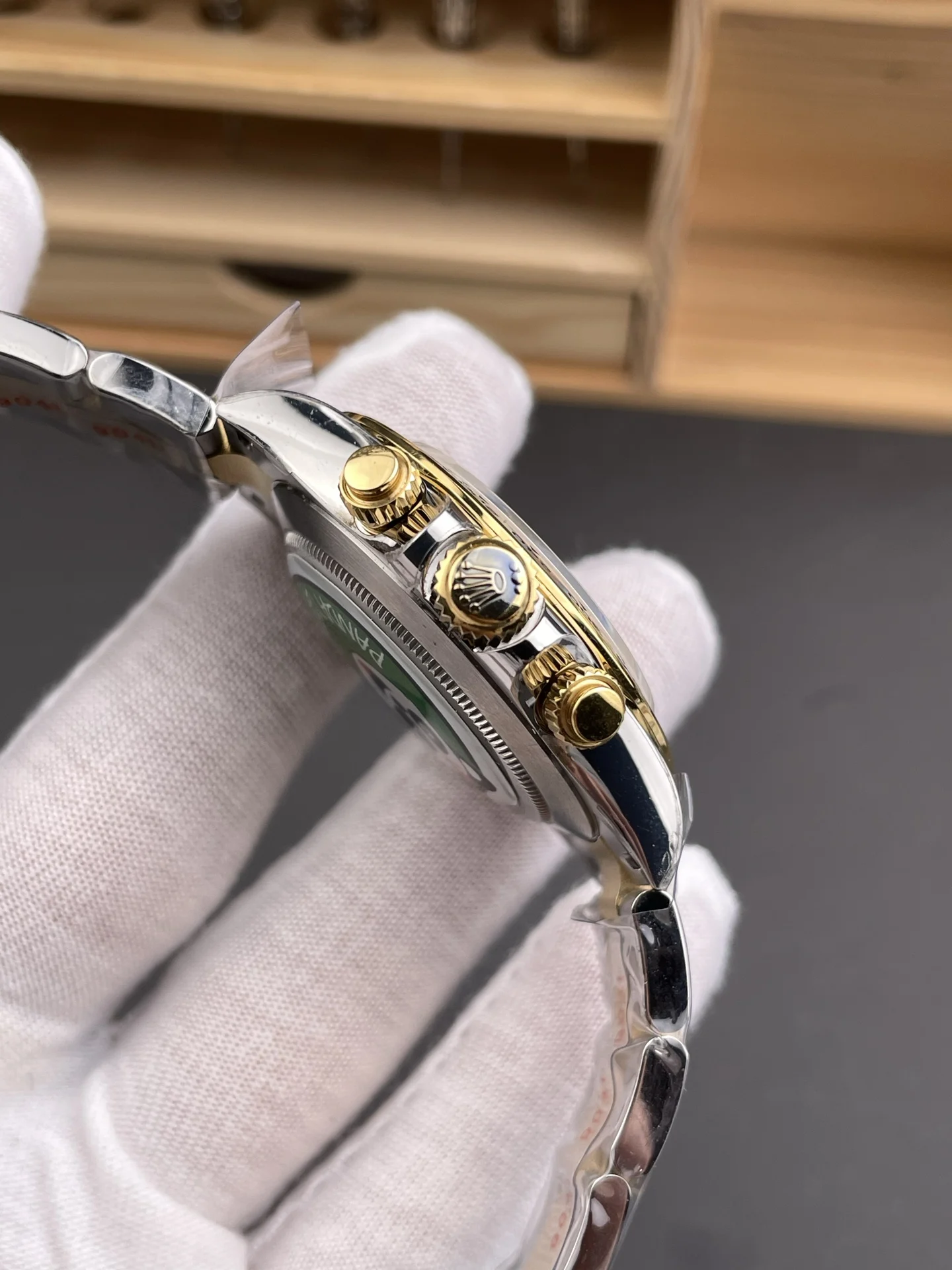 Rolex Daytona Two-Tone 40mm — photographed off the sweep