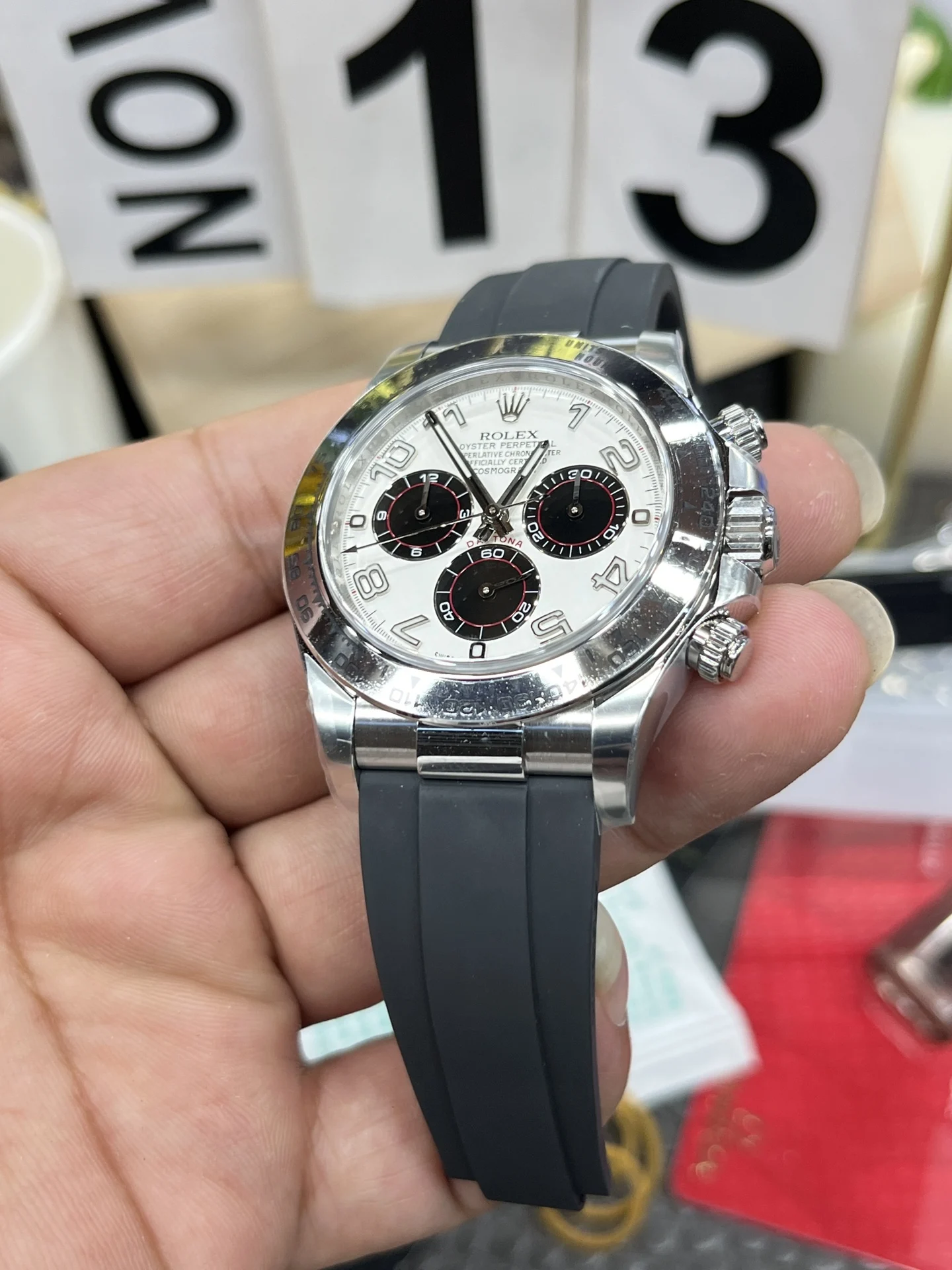 Rolex Daytona White Dial 40mm — photographed off the sweep