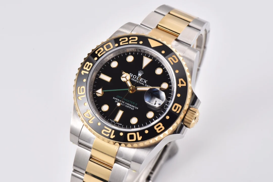 Rolex GMT-Master 116713 — photographed off the sweep
