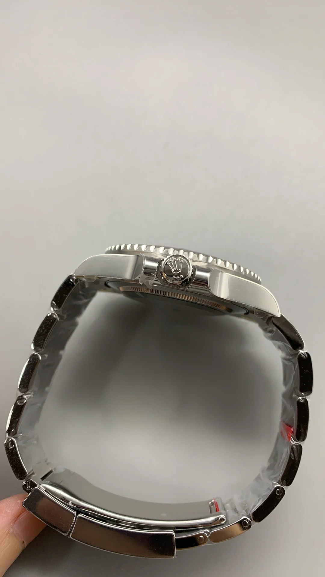Rolex GMT-Master II Pepsi β photographed off the sweep