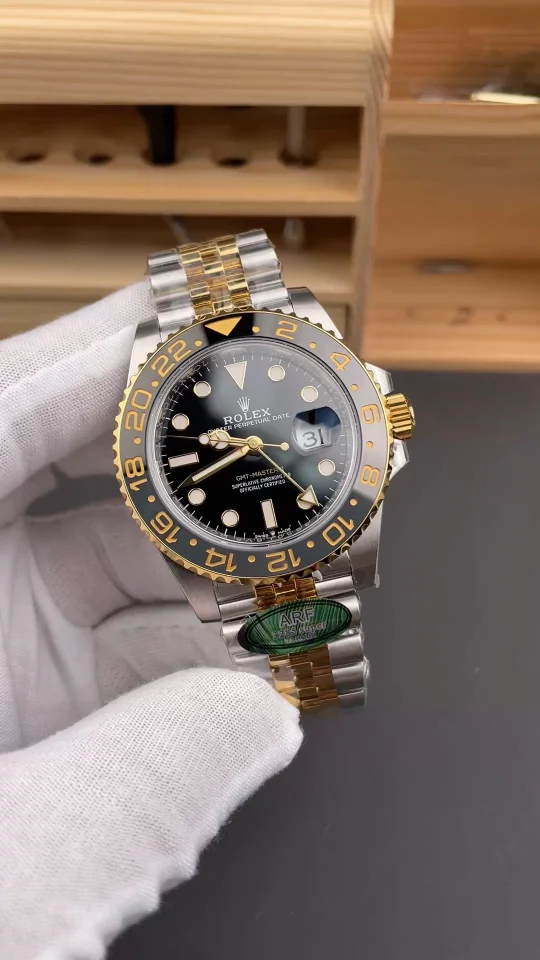 Rolex GMT-Master II Two-Tone 40mm