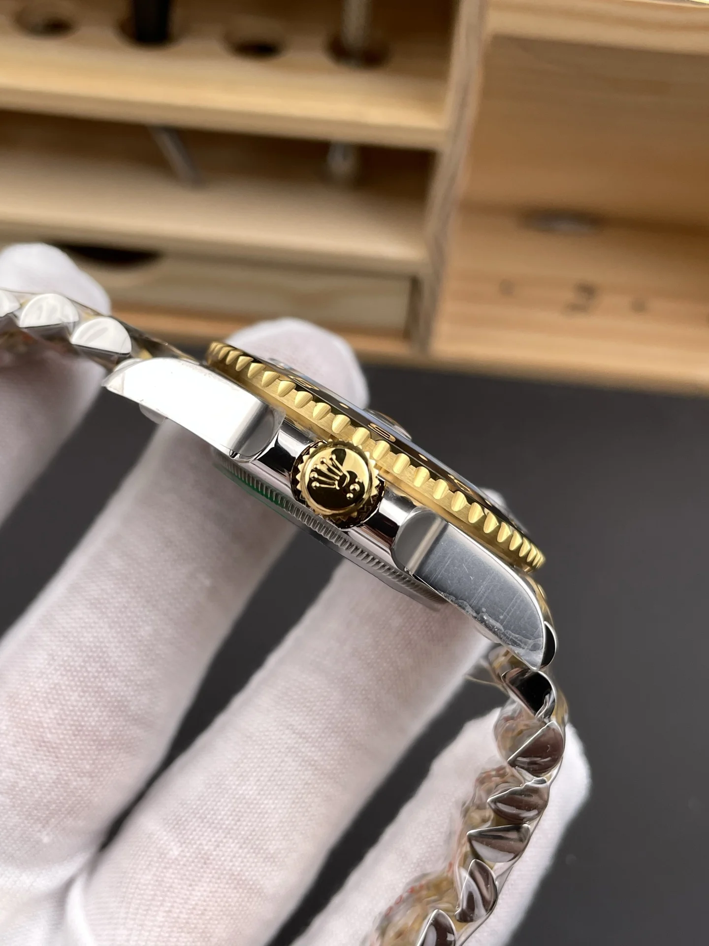 Rolex GMT-Master II Two-Tone 40mm — photographed off the sweep