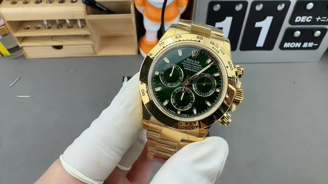 Rolex Green Dial — photographed off the sweep