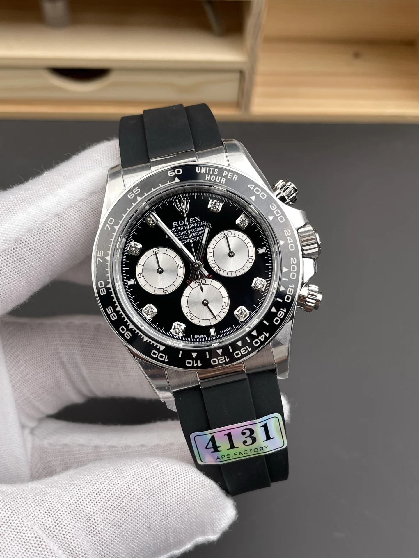 Rolex Le Mans Diamond-Set 40mm — photographed off the sweep