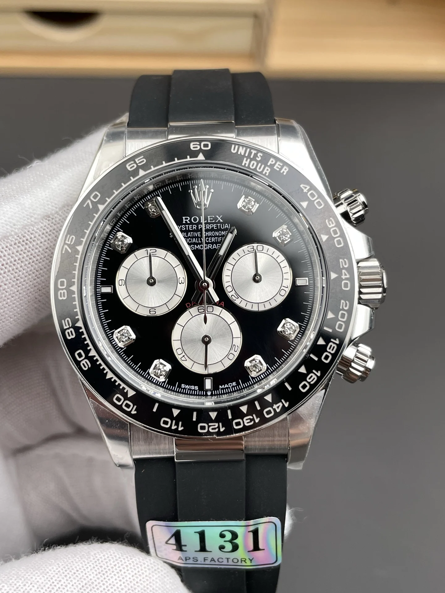 Rolex Le Mans Diamond-Set 40mm — photographed off the sweep