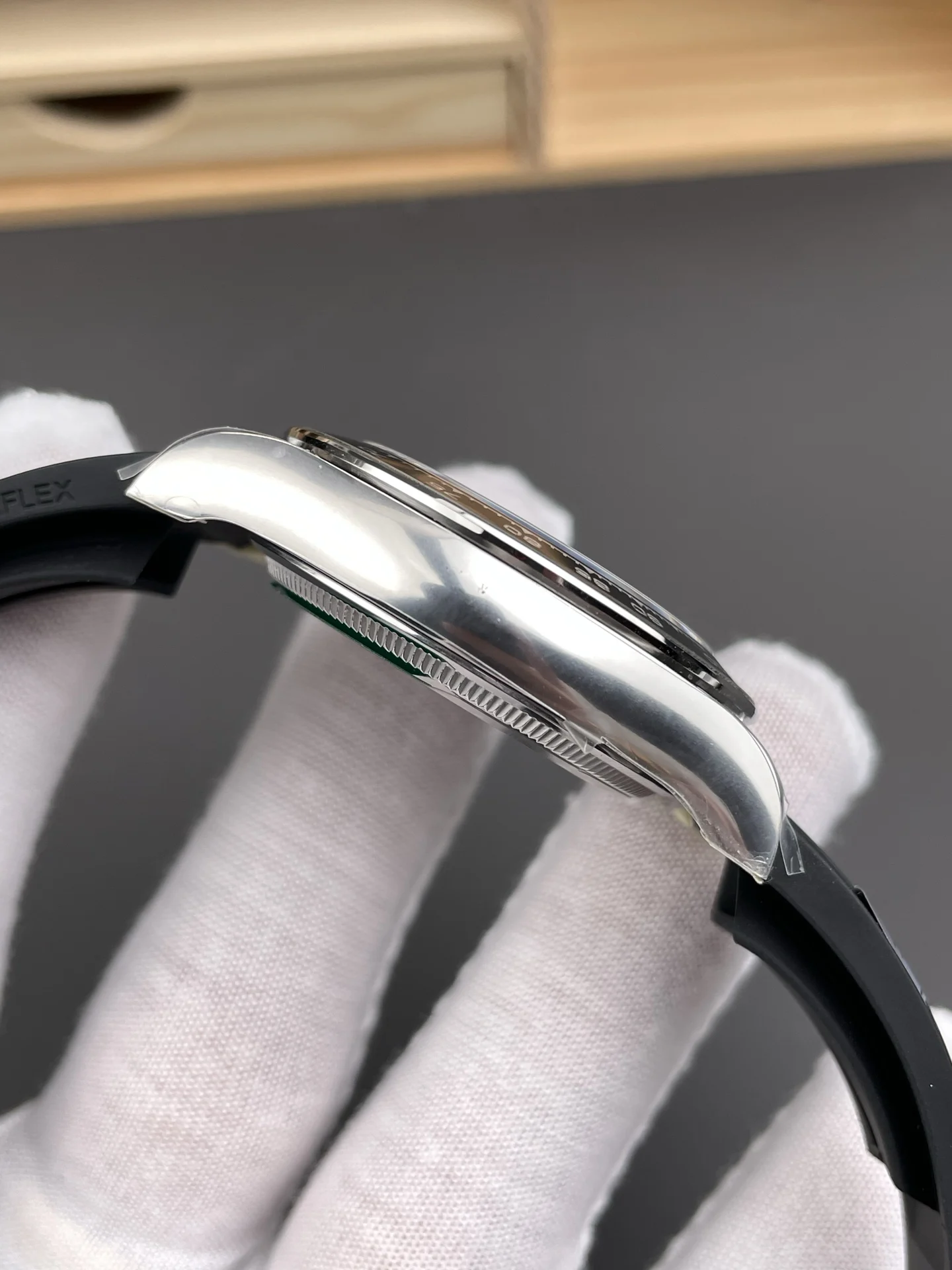 Rolex Le Mans Diamond-Set 40mm — photographed off the sweep