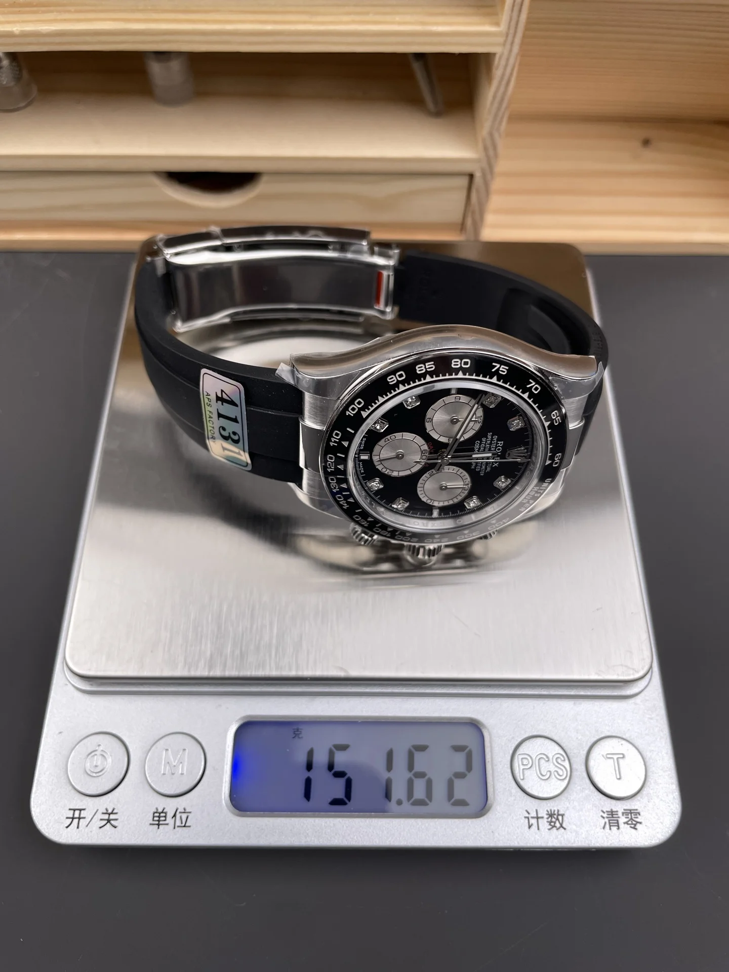 Rolex Le Mans Diamond-Set 40mm — photographed off the sweep