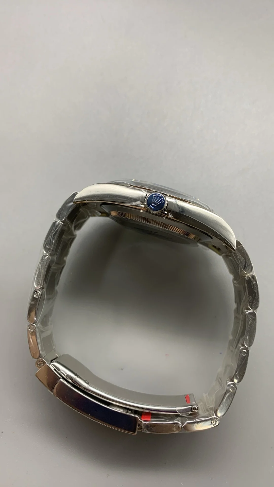 Rolex Oyster Perpetual 39mm — photographed off the sweep