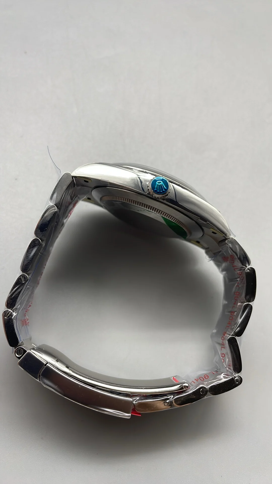 Rolex Oyster Perpetual 41mm — photographed off the sweep