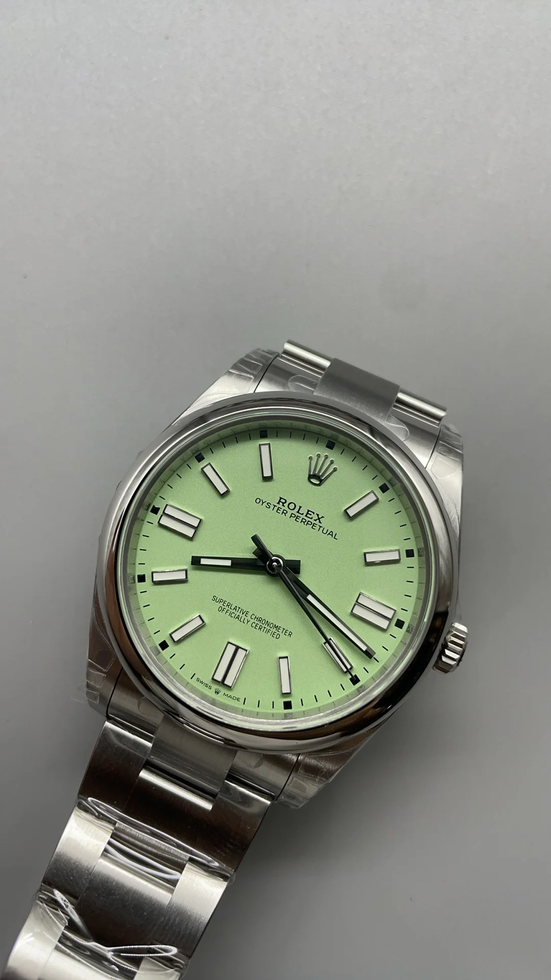 Rolex Oyster Perpetual 41mm β photographed off the sweep
