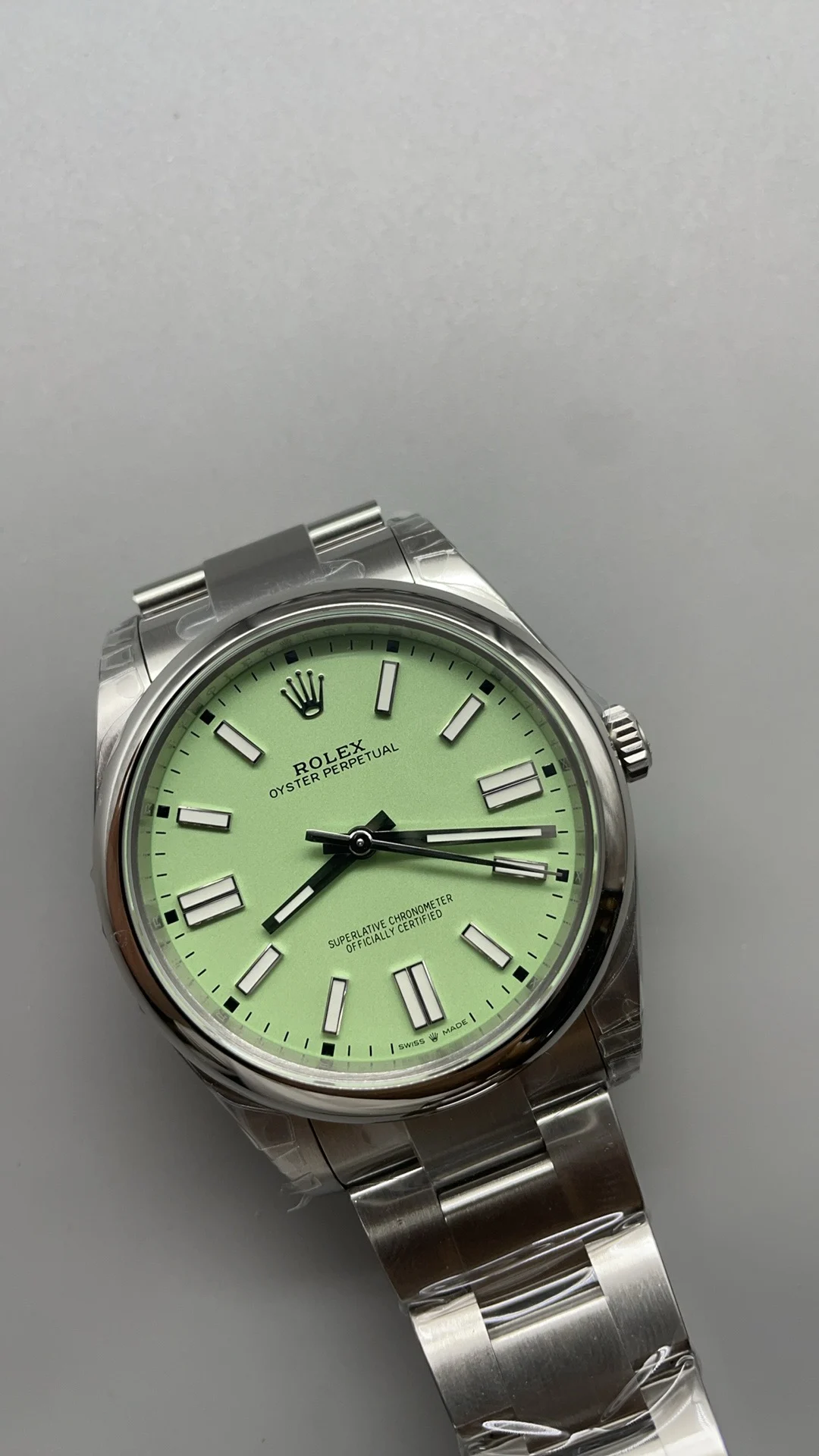 Rolex Oyster Perpetual 41mm β photographed off the sweep
