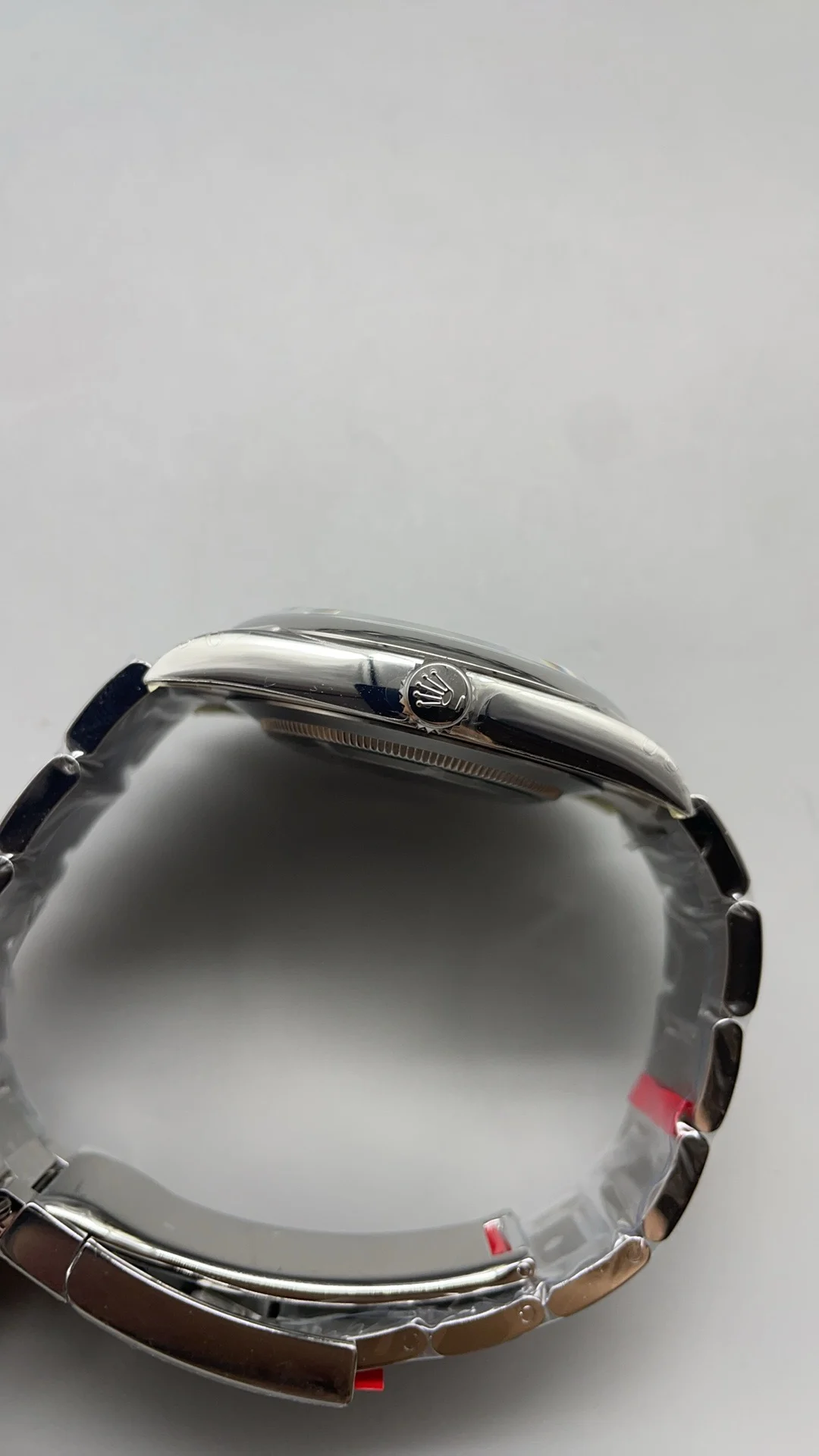 Rolex Oyster Perpetual 41mm β photographed off the sweep