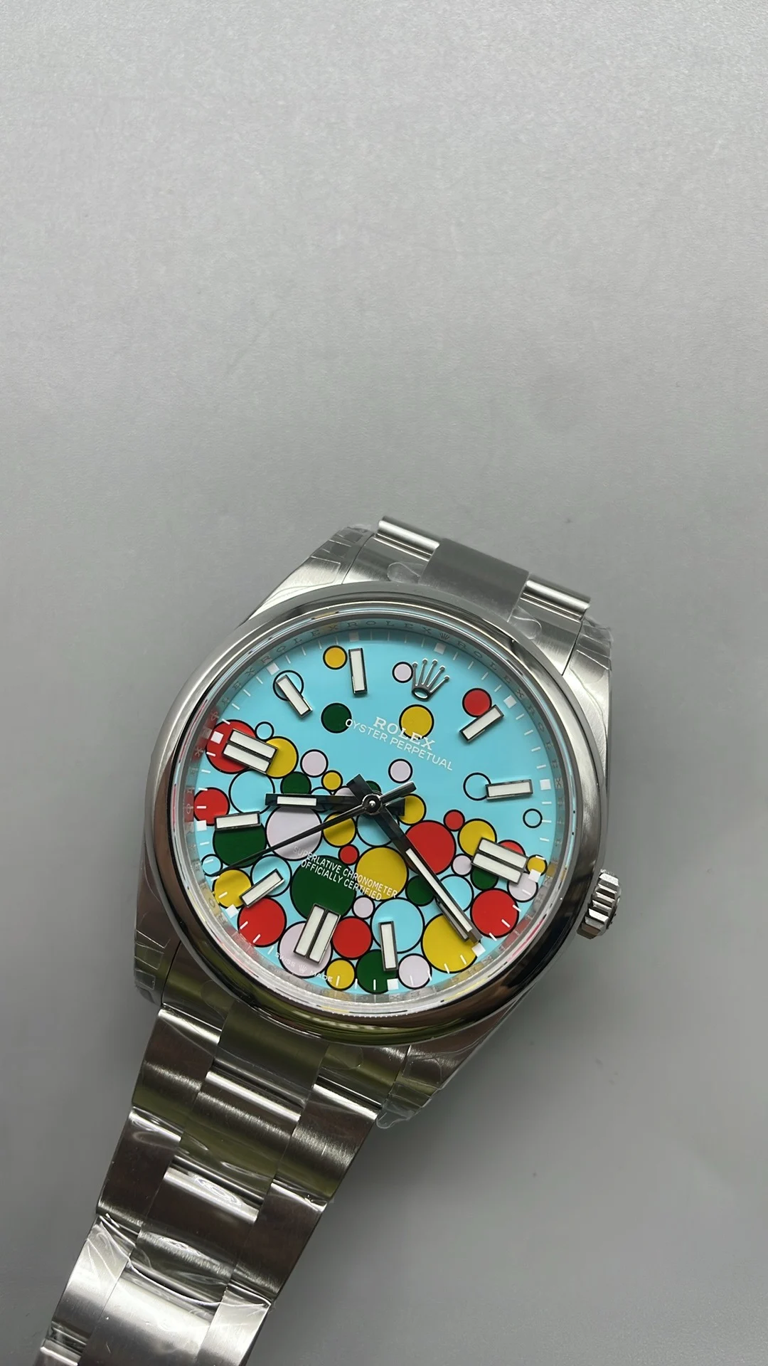 Rolex Oyster Perpetual 41mm — photographed off the sweep