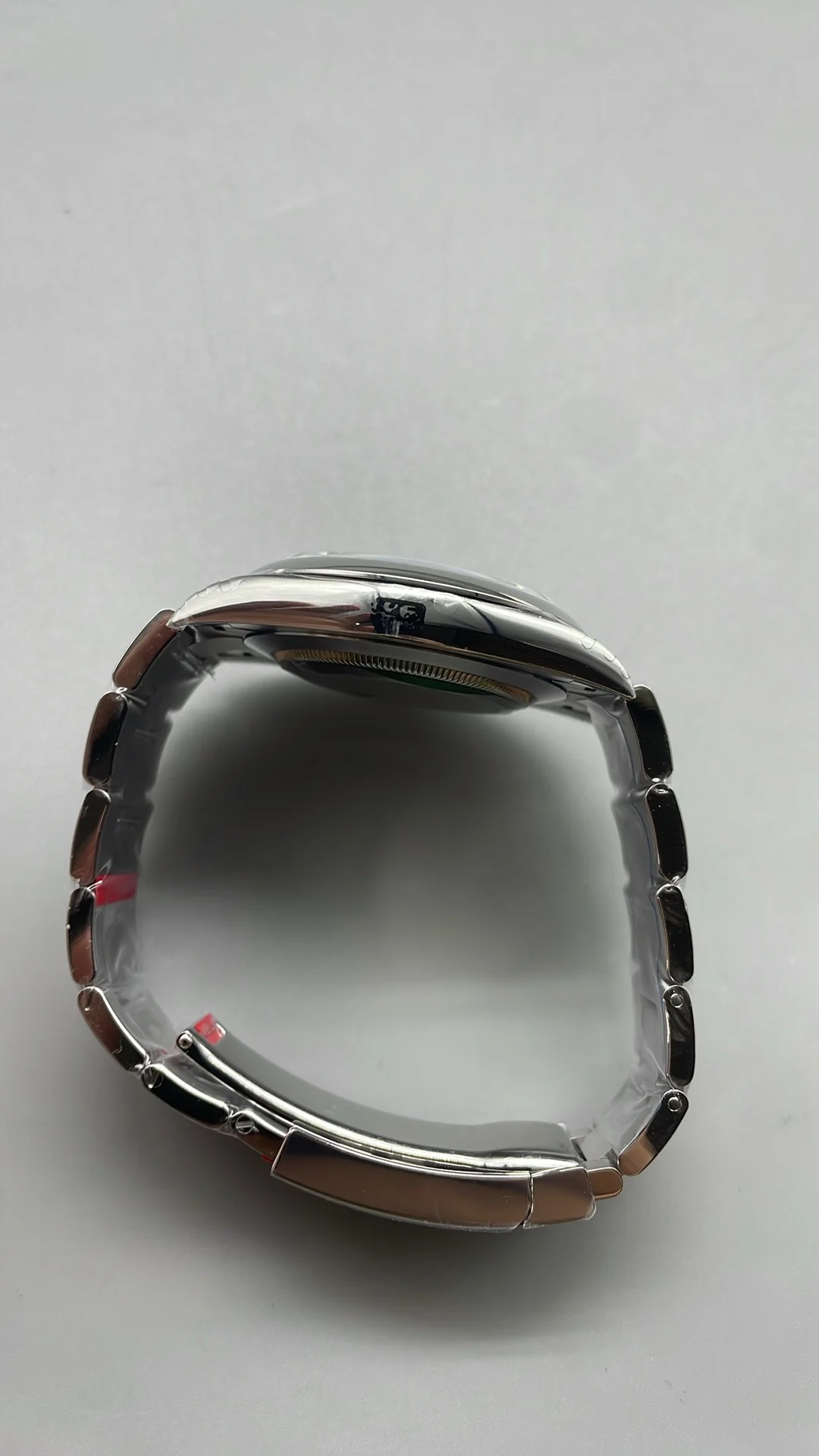 Rolex Oyster Perpetual 41mm — photographed off the sweep