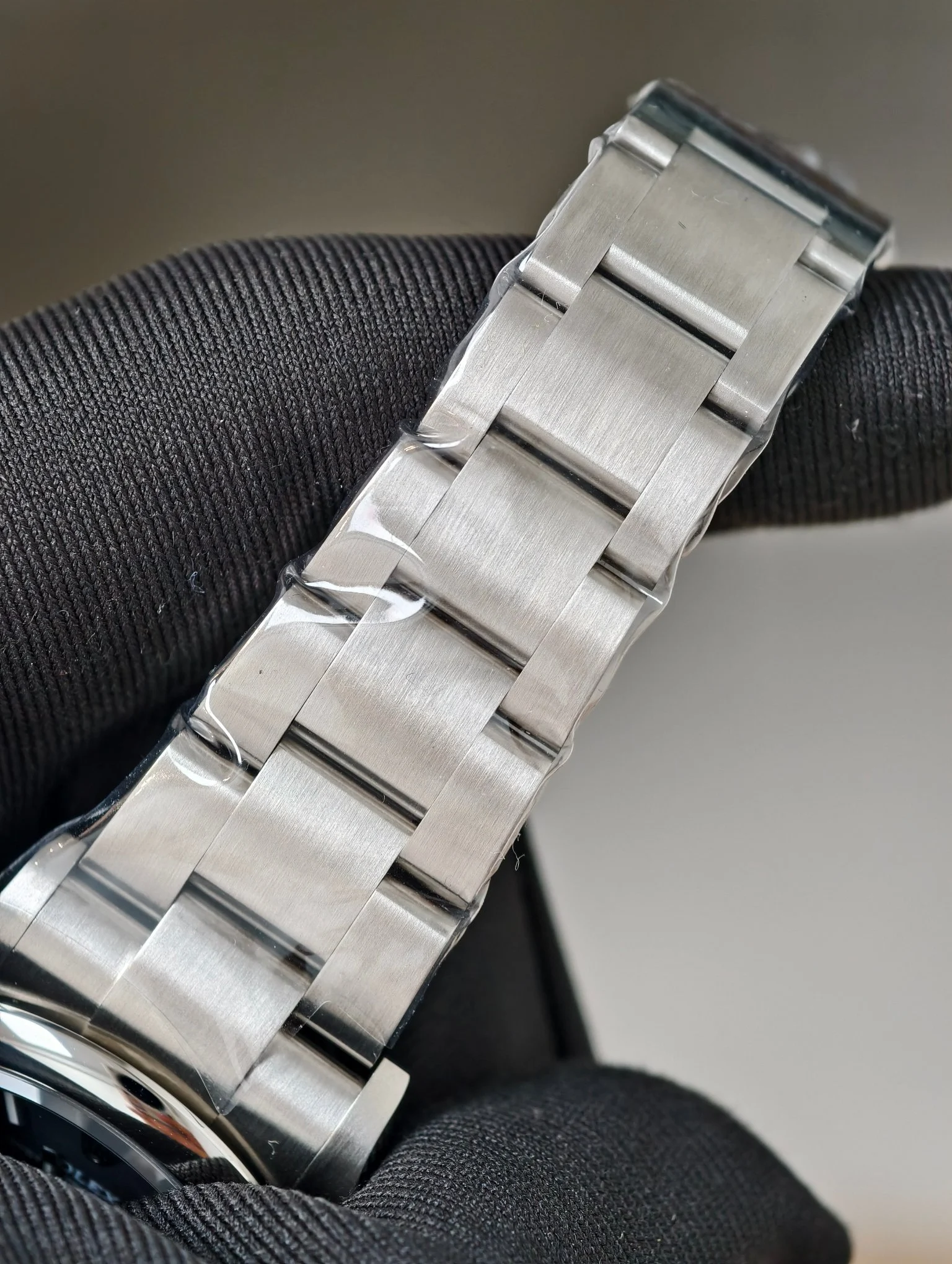 Rolex Oyster Perpetual Black Dial 36mm — photographed off the sweep