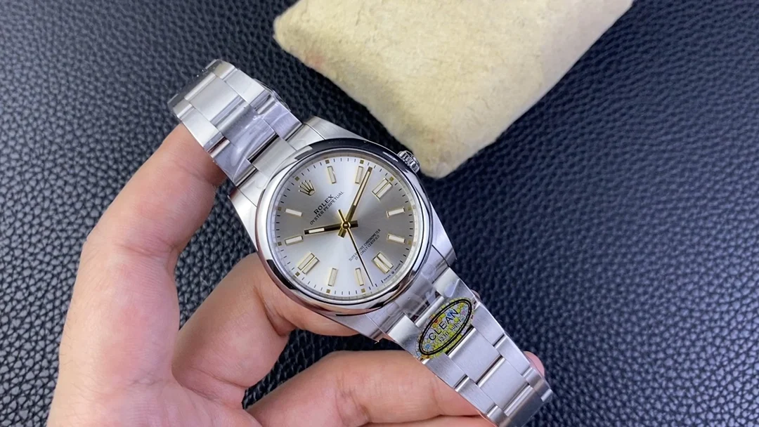Rolex Oyster Perpetual Tiffany Blue Dial 124300 41mm — photographed off the sweep