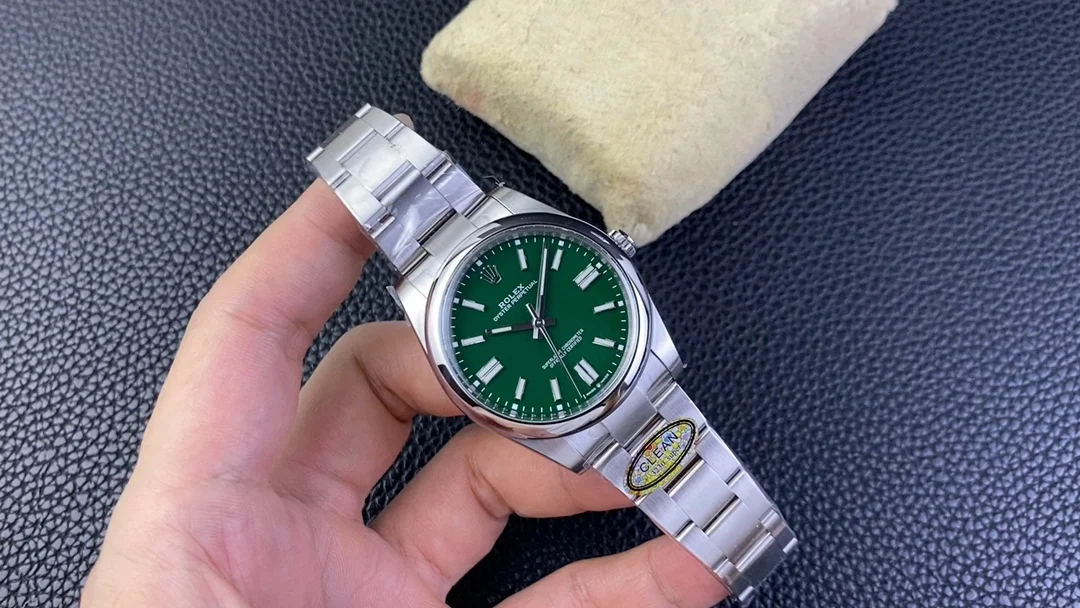 Rolex Oyster Perpetual Tiffany Blue Dial 124300 41mm — photographed off the sweep