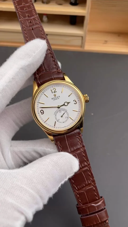 Rolex Oyster Perpetual White Dial 39mm