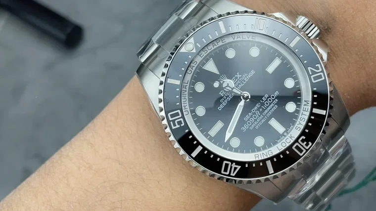 Rolex Sea-Dweller Black Dial