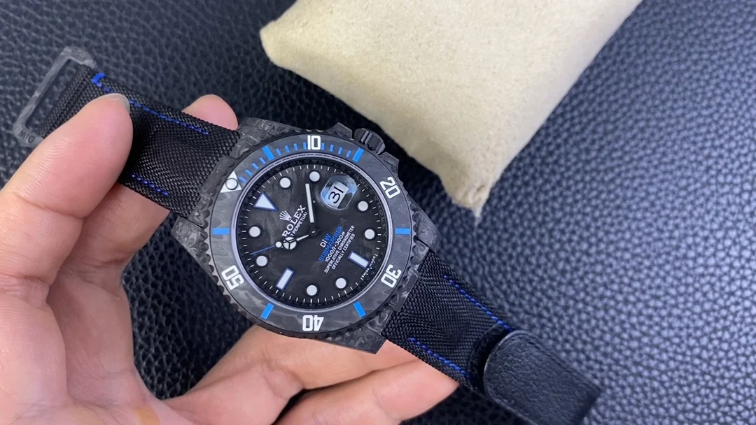 Rolex Sea-Dweller Carbon 40mm