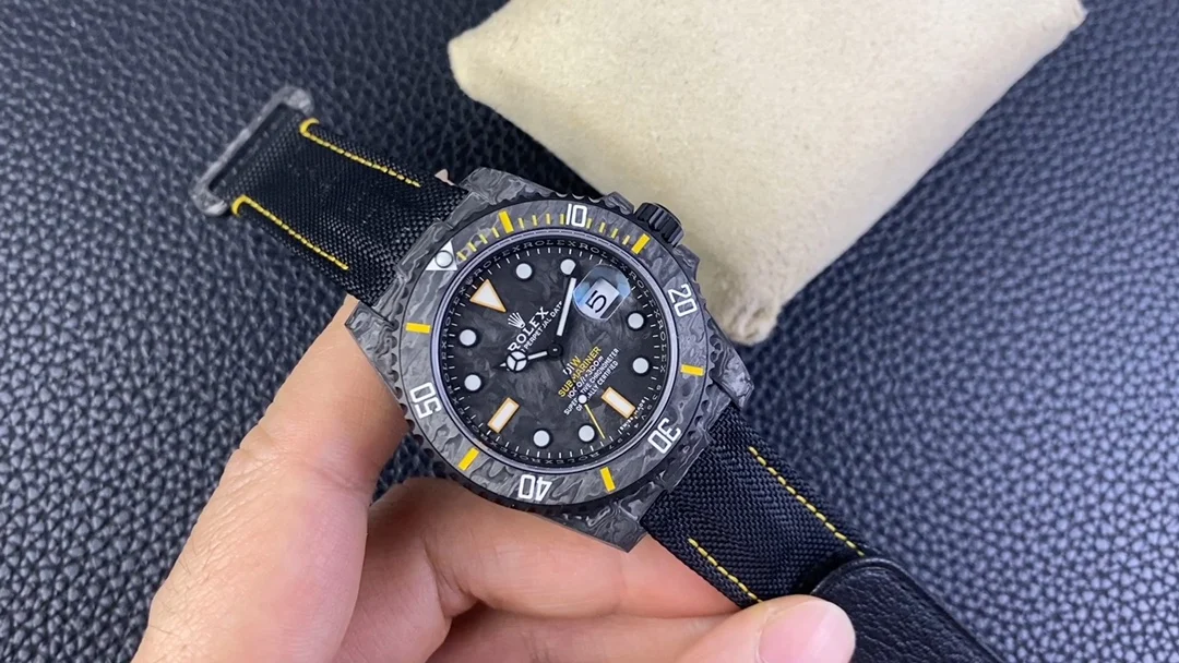 Rolex Sea-Dweller Carbon 40mm — photographed off the sweep