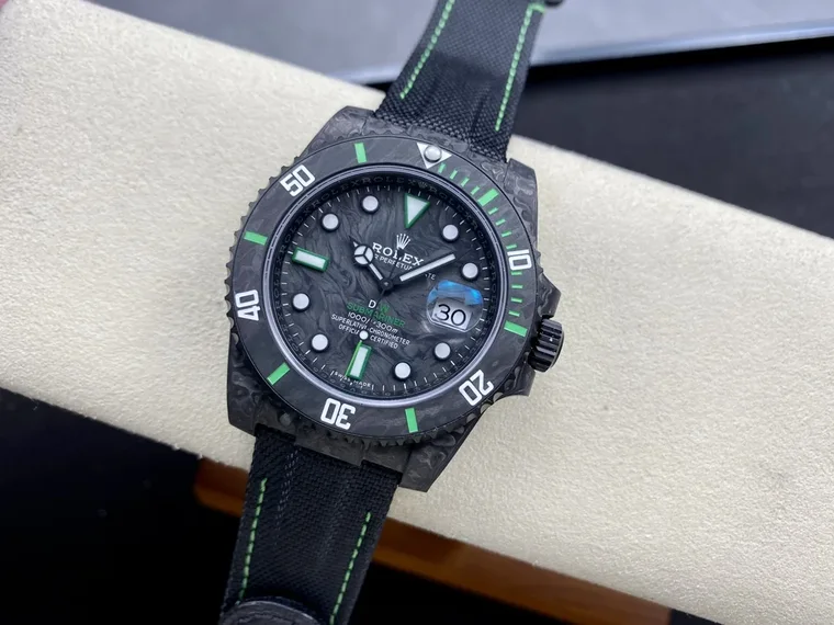 Rolex Sea-Dweller Carbon 40mm