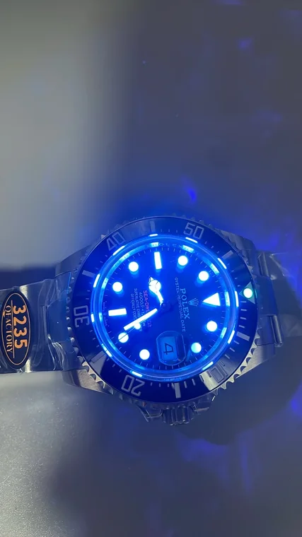 Rolex Sea-Dweller Red Dial 43mm