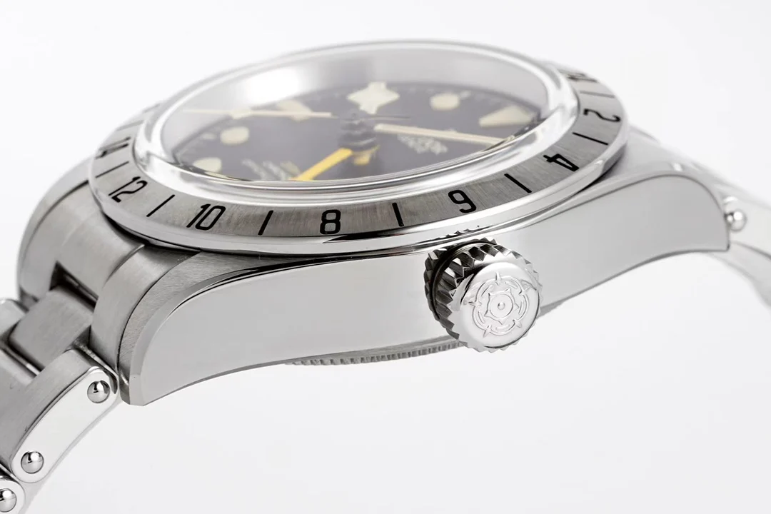 Rolex Steel Black Dial 39mm — detail