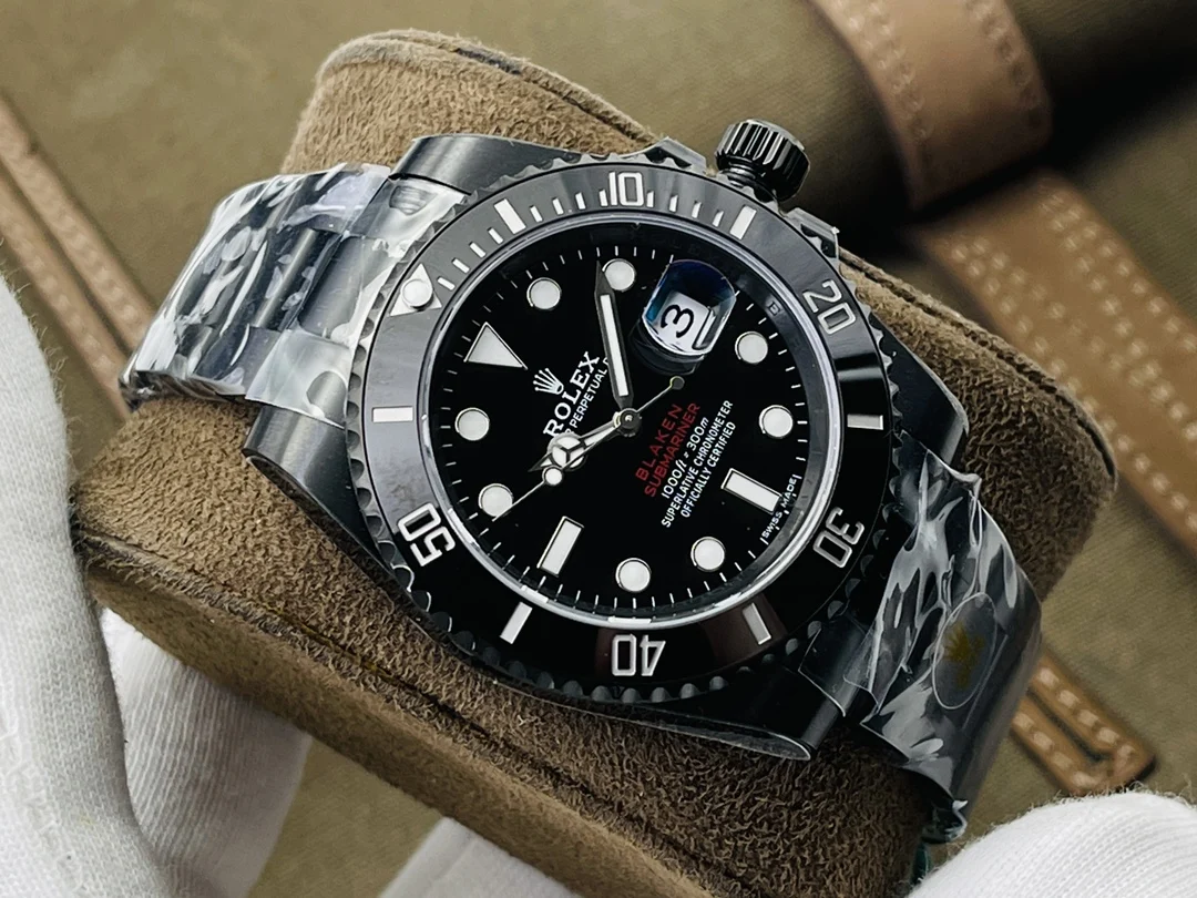 Rolex Submariner 116610LN — photographed off the sweep