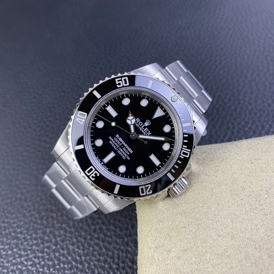 Rolex Submariner Black Dial 41mm — photographed off the sweep