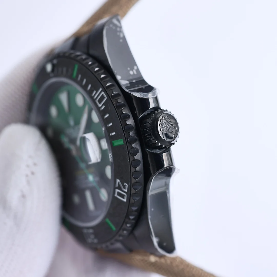 Rolex Submariner Carbon Black Dial — photographed off the sweep