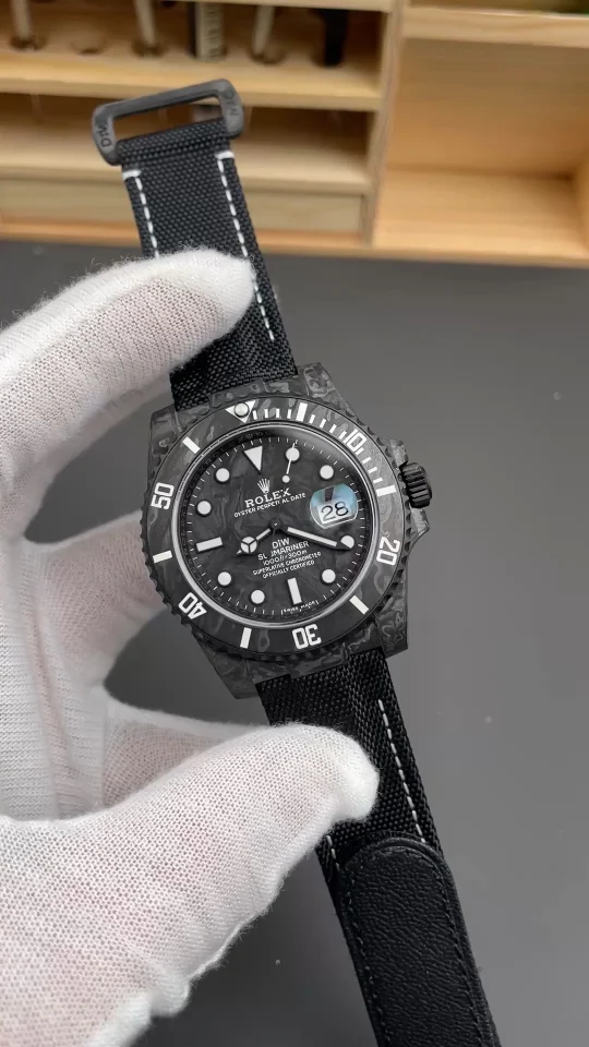Rolex Submariner Carbon Black Dial 40mm
