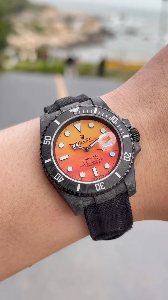 Rolex Submariner Carbon Black Dial