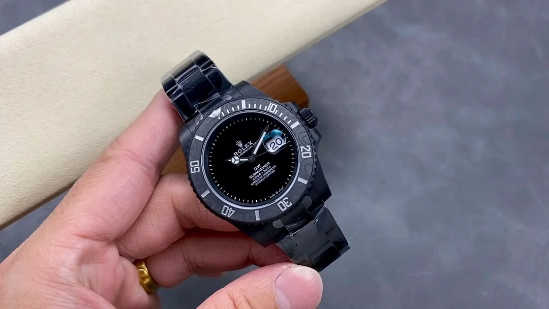 Rolex Submariner Carbon Green Dial