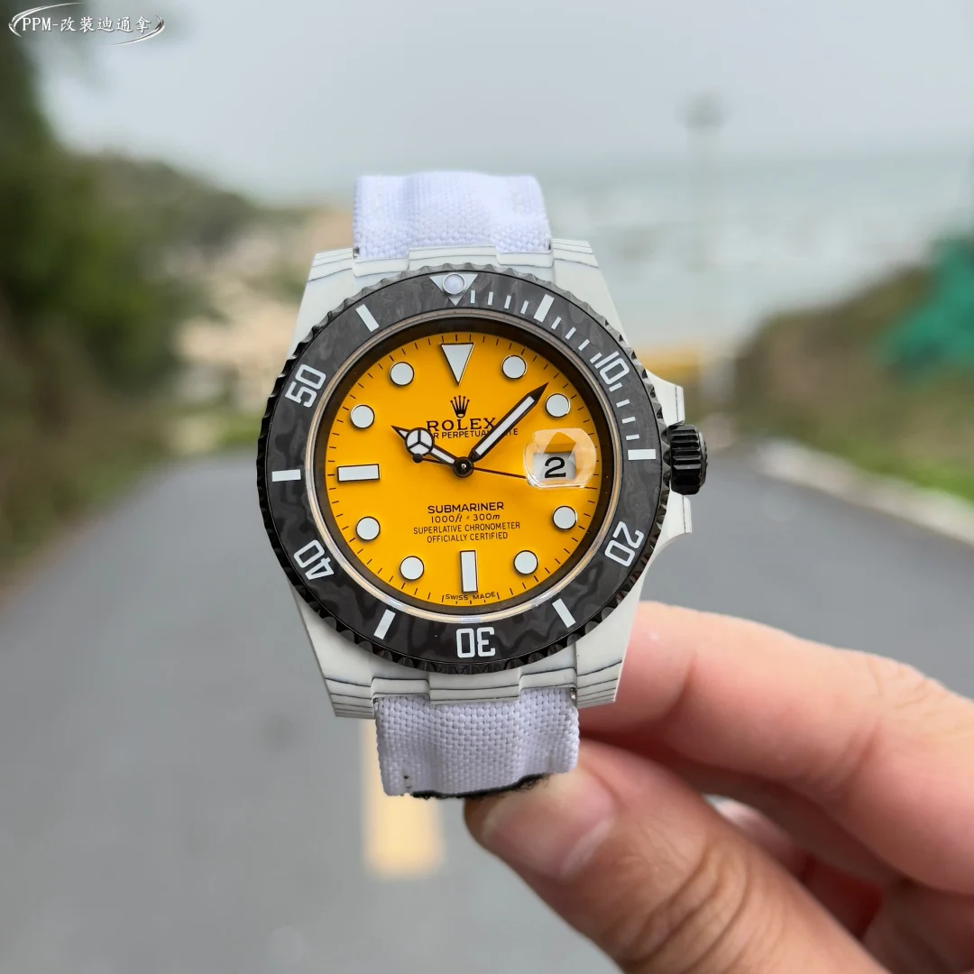 Rolex Submariner Carbon White Dial — photographed off the sweep