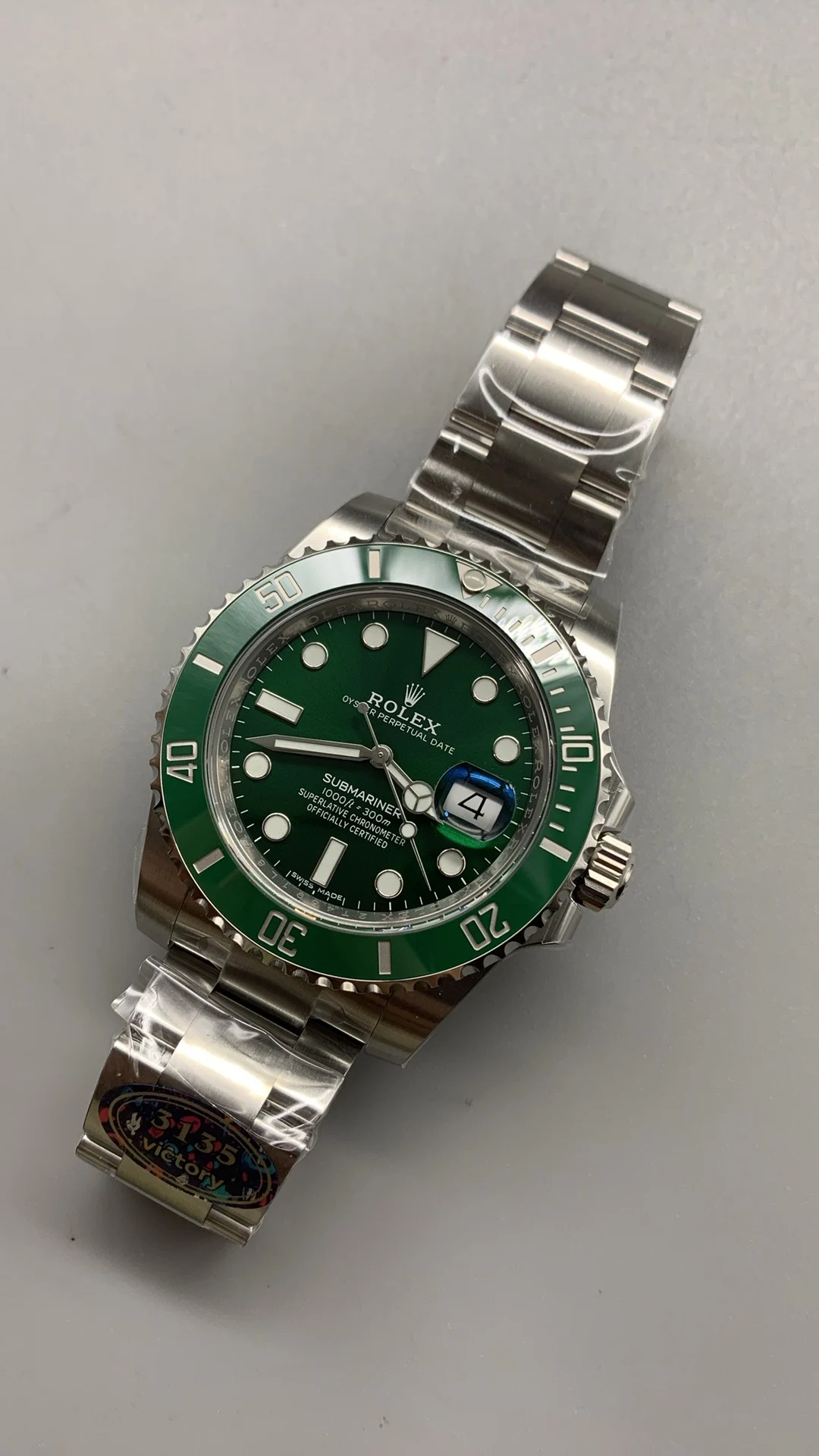 Rolex Submariner Green Dial 40mm — photographed off the sweep