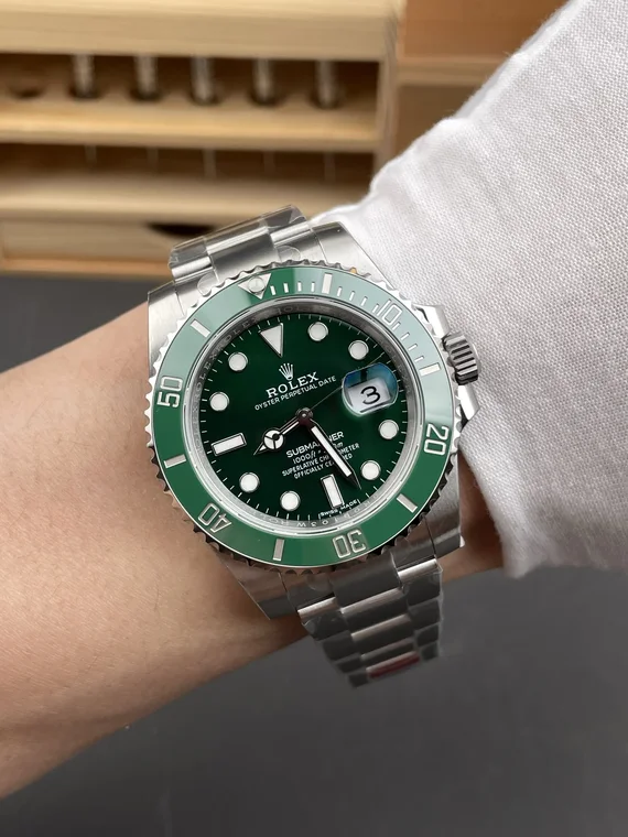 Rolex Submariner Hulk Green Dial 40mm
