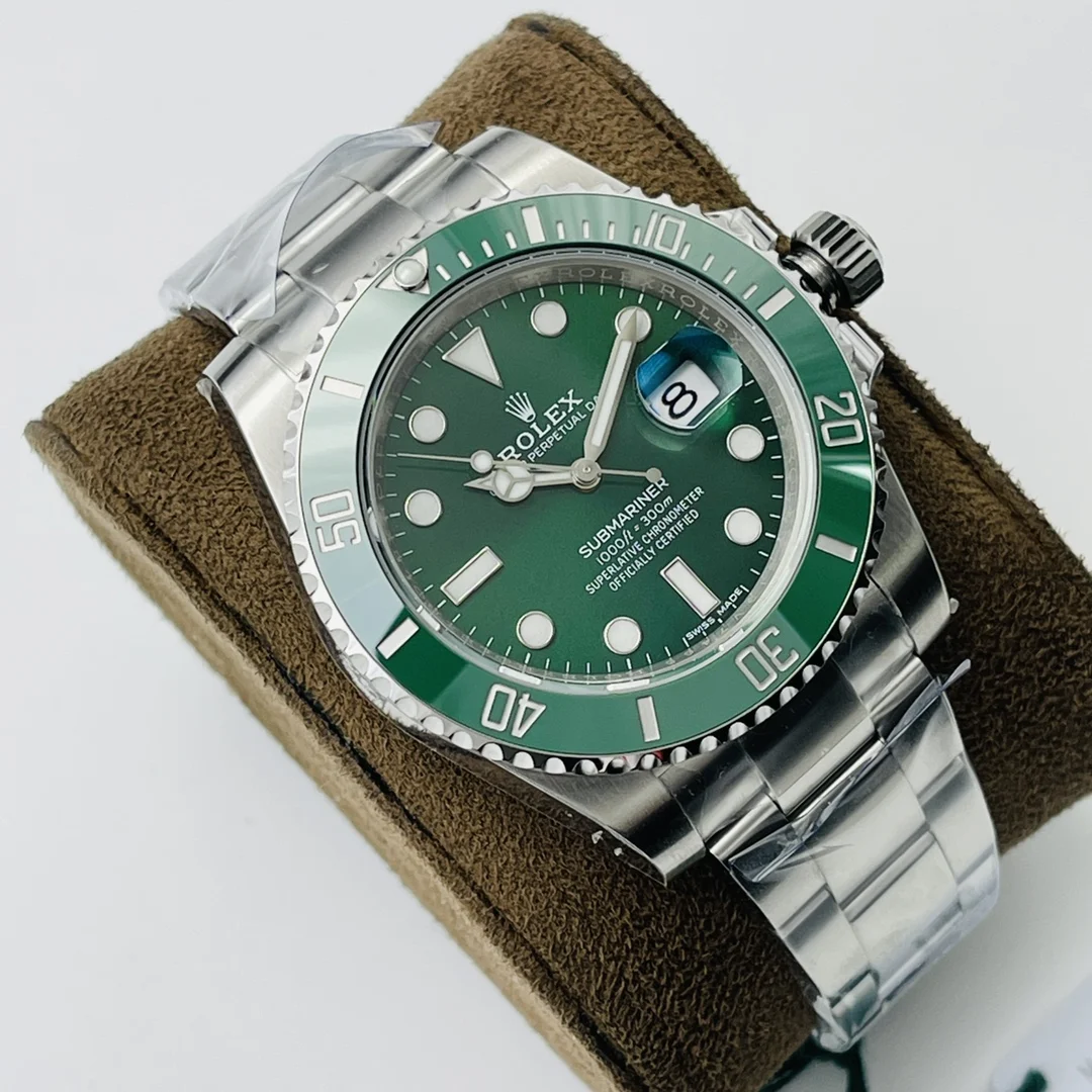 Rolex Submariner Hulk Platinum Green Dial — photographed off the sweep
