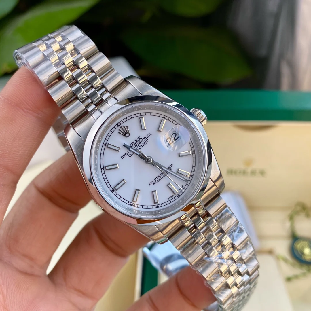 Rolex Submariner Steel 36mm — photographed off the sweep