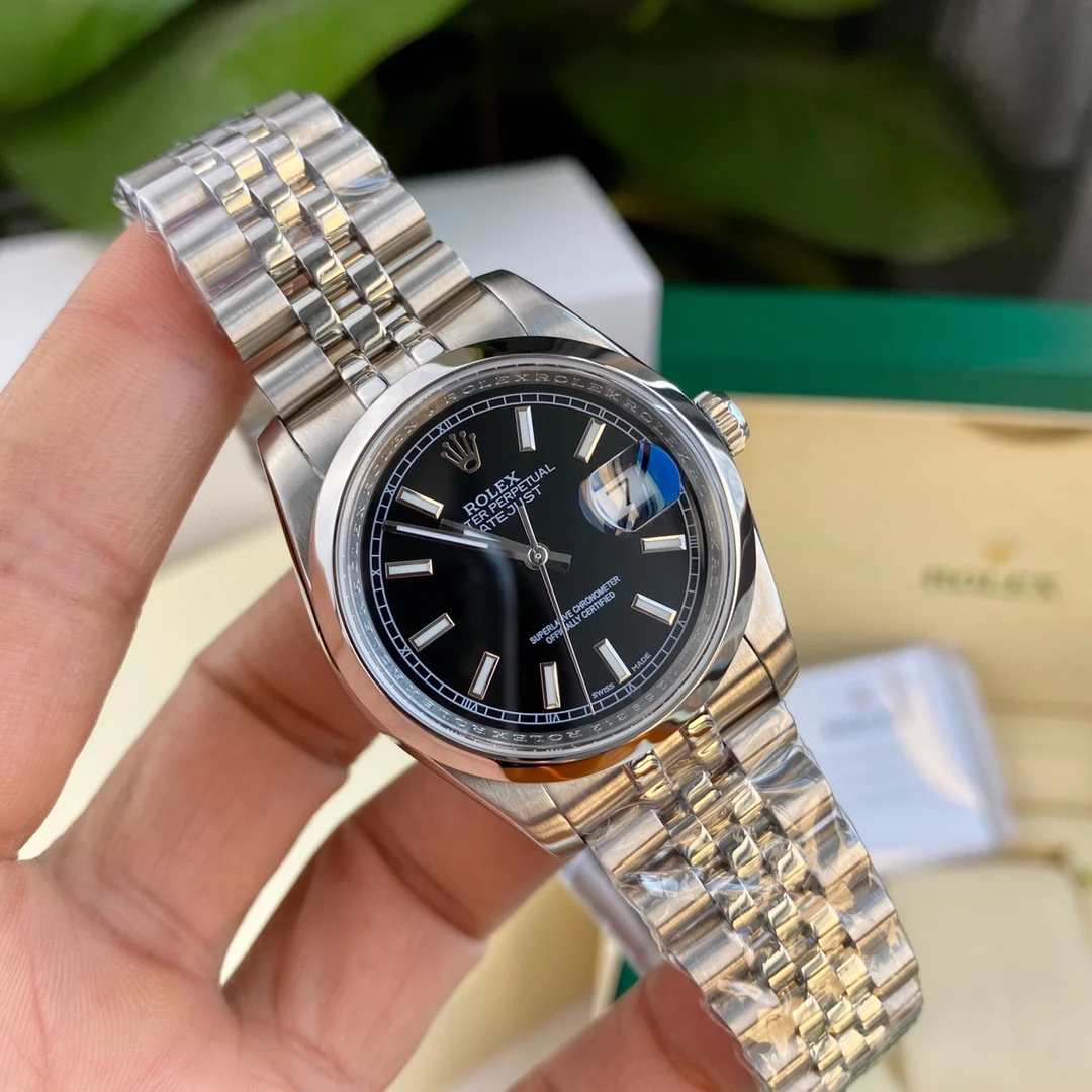Rolex Submariner Steel 36mm — photographed off the sweep