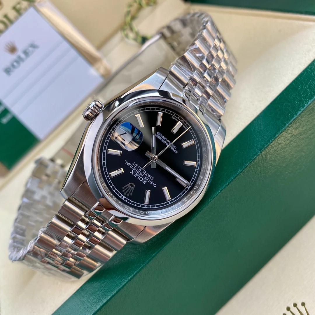 Rolex Submariner Steel 36mm — photographed off the sweep