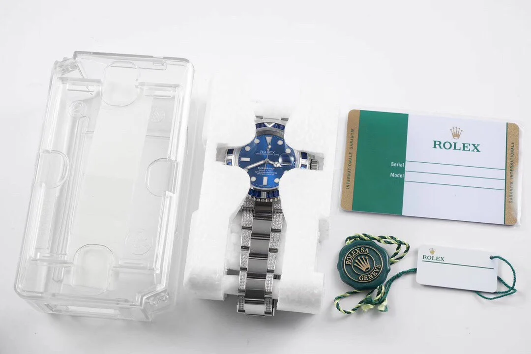 Rolex Submariner Steel Diamond-Set 40mm — photographed off the sweep