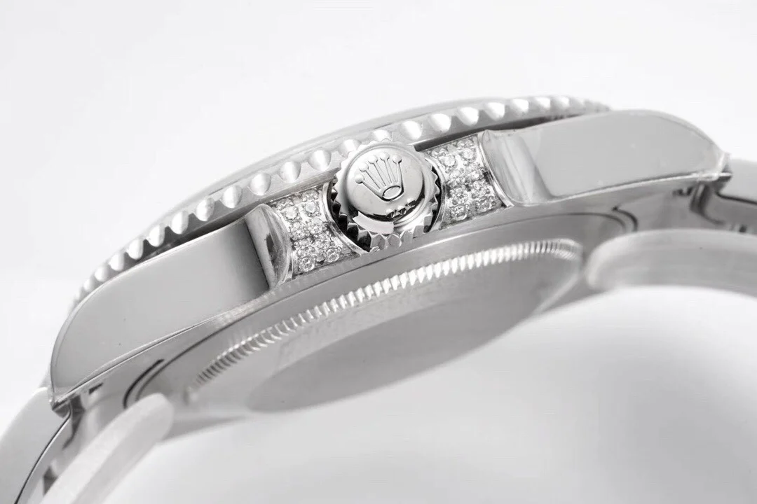 Rolex Submariner Steel Diamond-Set 40mm — photographed off the sweep