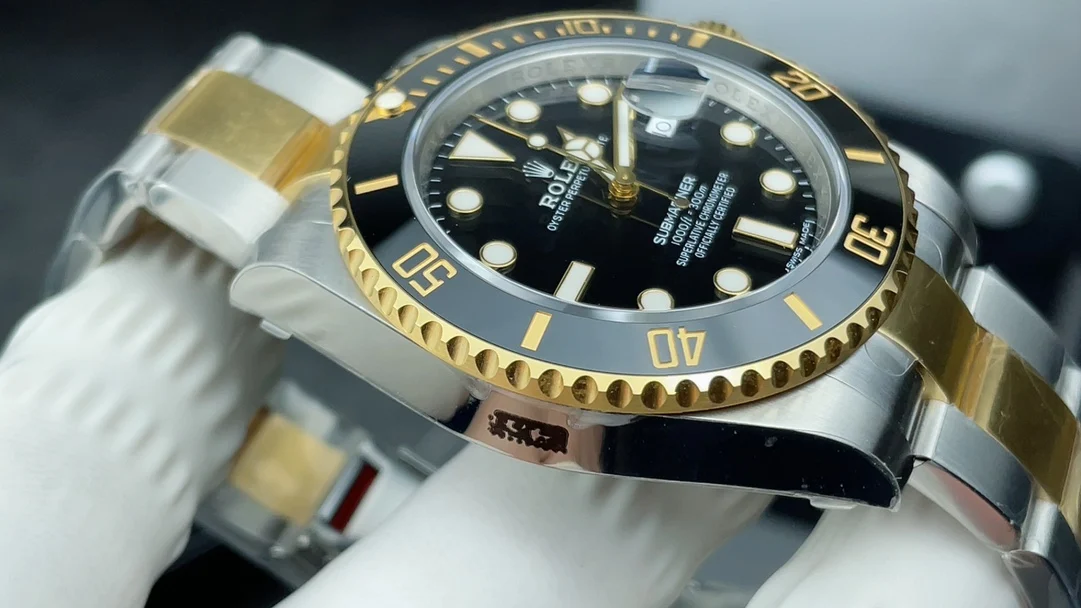 Rolex Submariner Two-Tone Black Dial 40mm — photographed off the sweep