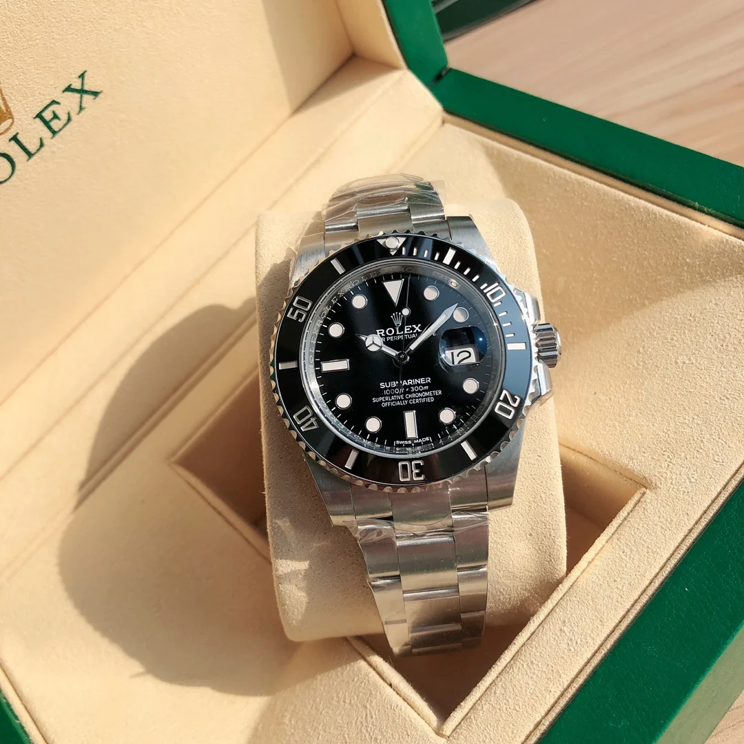 Rolex Submariner White Gold — photographed off the sweep
