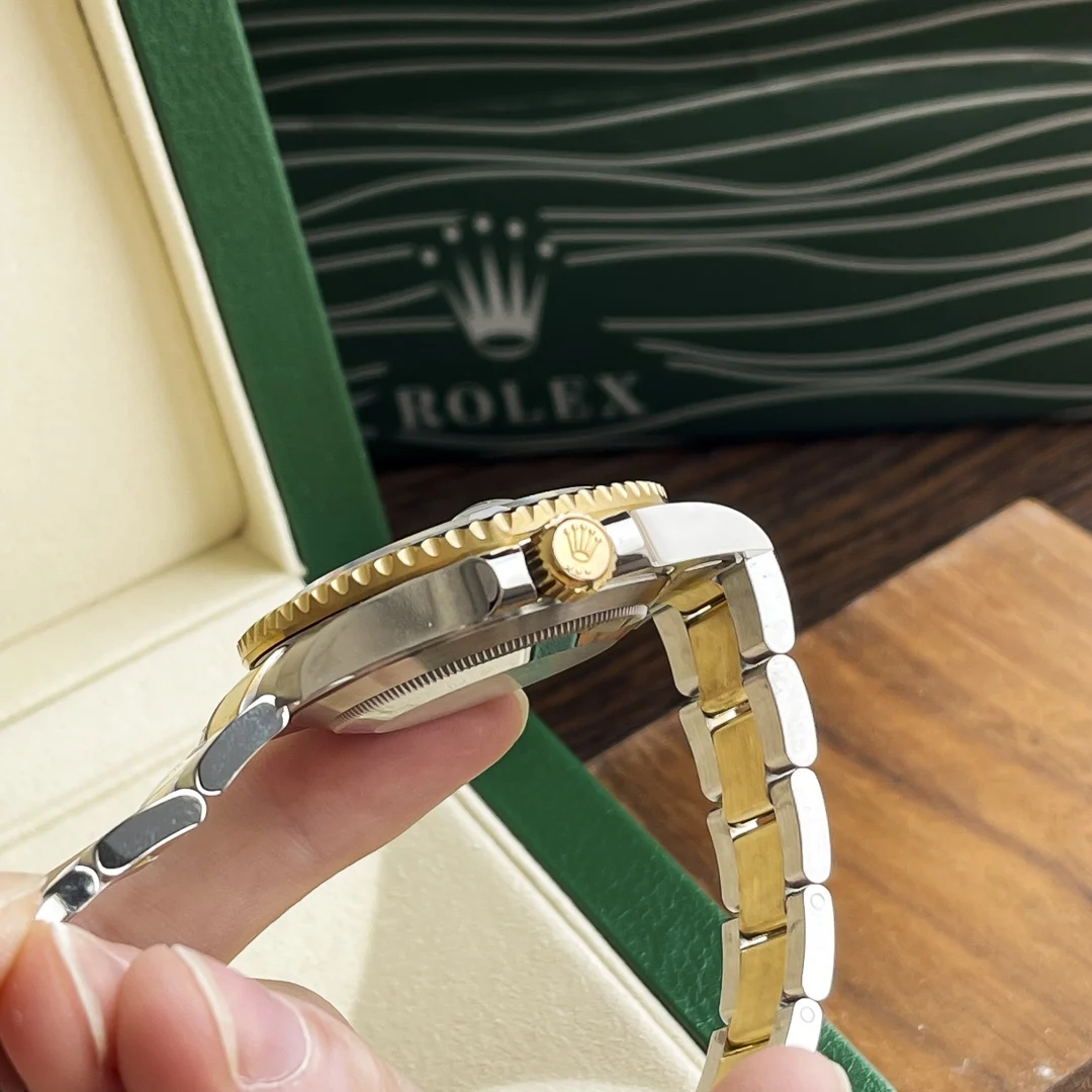 Rolex Submariner Yellow Gold Diamond-Set — photographed off the sweep